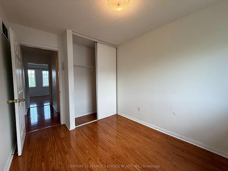 80 Acorn Pl #182 — Photo 13