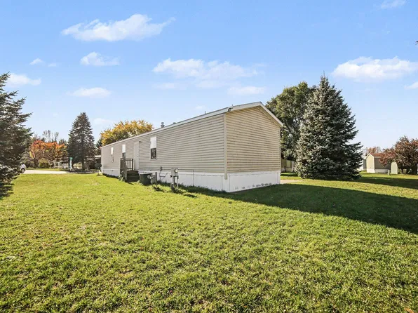 9085 Ann St #20, Hesperia, MI 49421