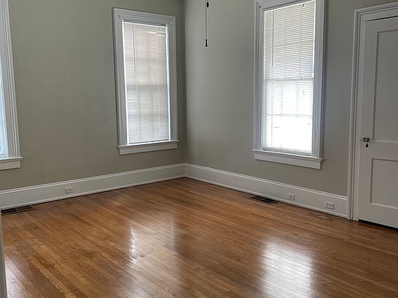 4th image of 657 Park Dr NE House 1
