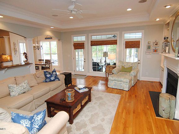5th image of 6718 Finian Dr