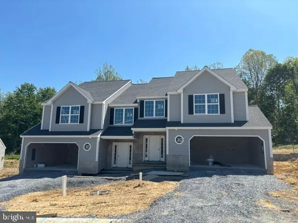 19 Castle Dr Lot 4, Robesonia, PA 19551