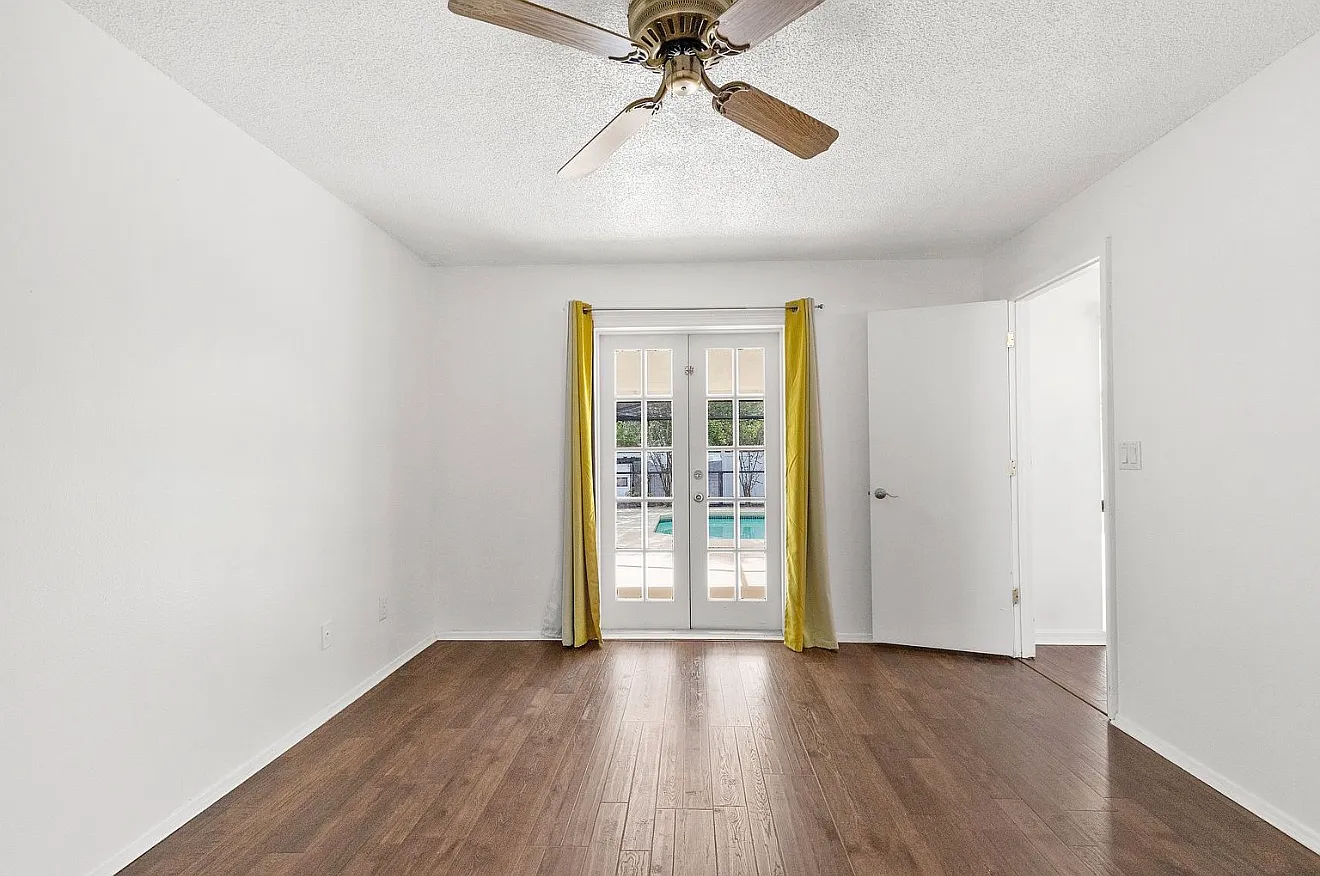 3 bed, 1486 sqft, $2,995 — Photo 4
