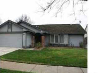 861 University Dr, Merced, CA 95348