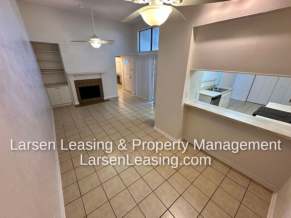 1st image of 644 Bellaire Dr APT D
