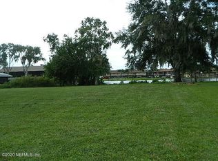 1690 Yellow Brick Rd, Astor, FL 32102