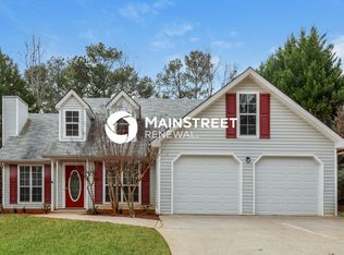 5107 Scenic View Rd, Flowery Branch, GA 30542