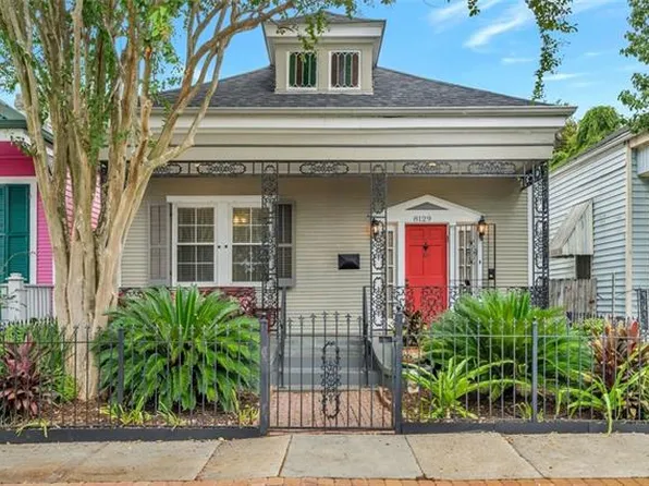 8129 Apple St, New Orleans, LA 70118