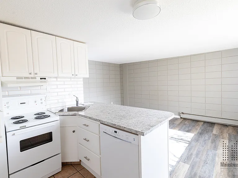 1838 14th St SW — Photo 14