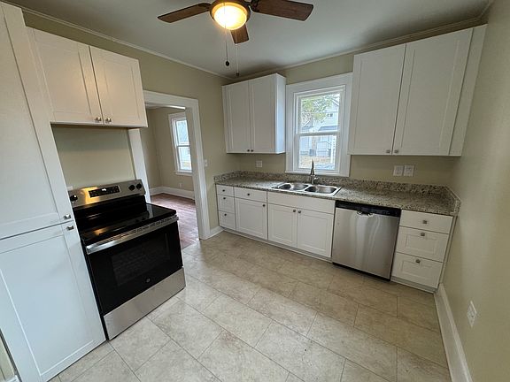 New Kitchen & Appliances
