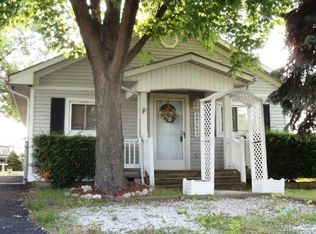 6760 Pardee Rd, Taylor, MI 48180