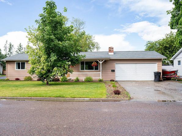247 Rosewood Dr