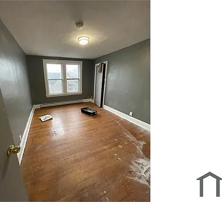 399 Catherine St #3 — Photo 3
