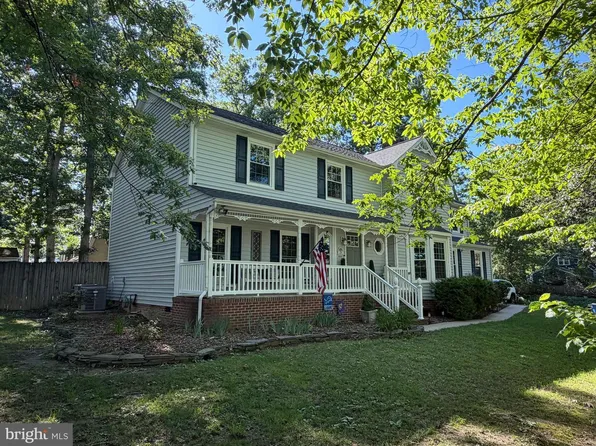 24 Braddock Dr, Fredericksburg, VA 22405