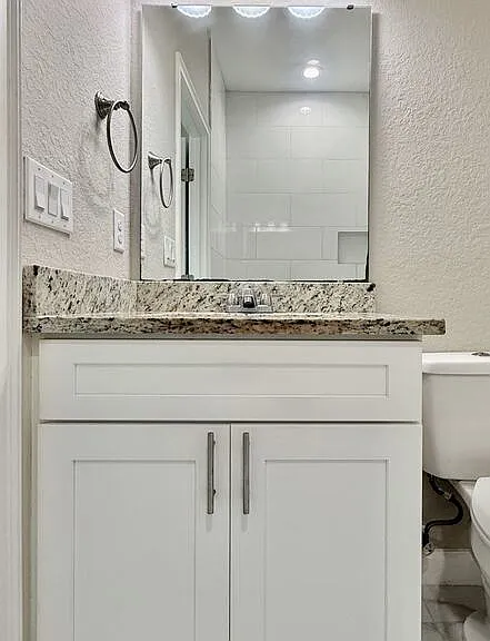 2 W Orange St #101 — Photo 25