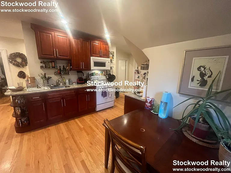 90 Lyndhurst St #5 — Photo 46