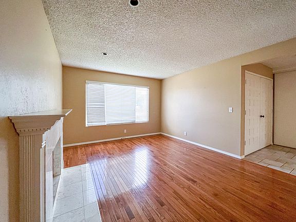 3rd image of 2288 Pentland Way