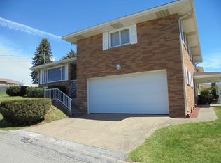 135 Wilkins Ave, Weirton, WV 26062