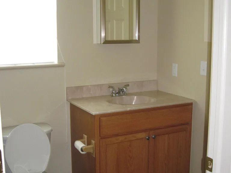 52 Trinity Ln — Photo 9