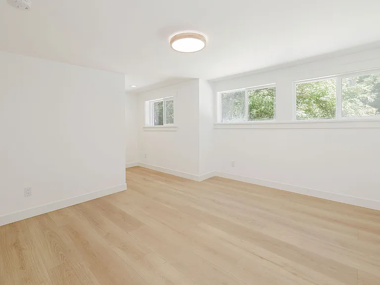 1520 Morgan Rd NW — Photo 36