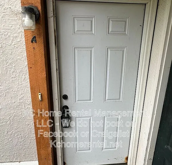 551 N Somerset Ter #A — Photo 20