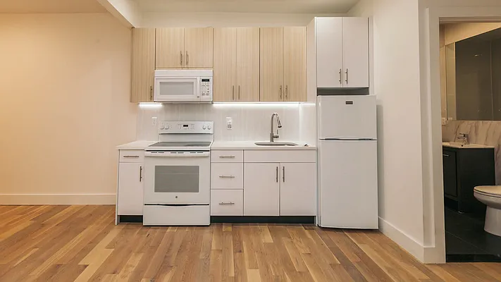 Rented by Nooklyn NYC LLC | media 2