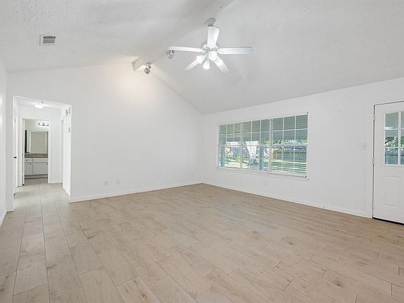 4th image of 14107 Bella Dr