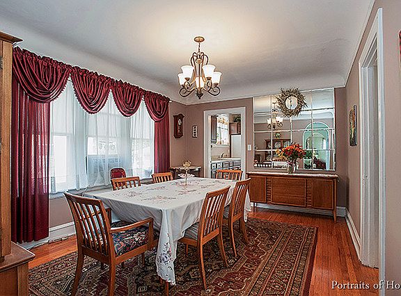 5th image of 10310 Chaucer St