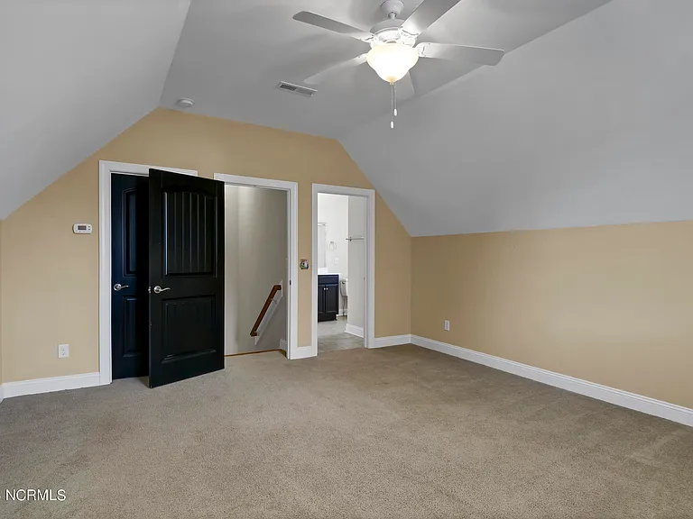 804 Ovates Ln — Photo 24