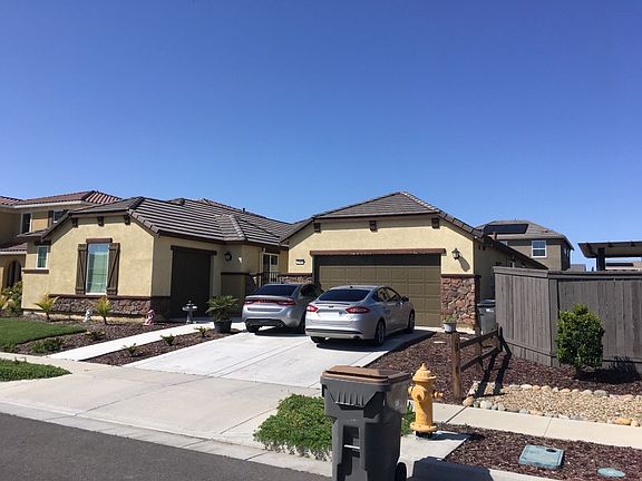 3rd image of 2363 Bellows Pl