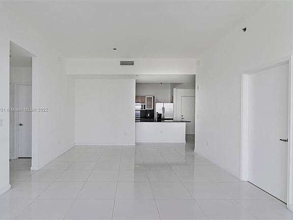 5th image of 950 Brickell Bay Dr APT 5305
