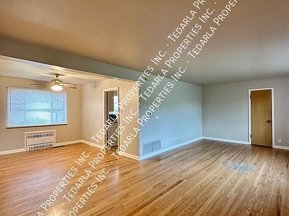 4th image of 805 Glencoe St