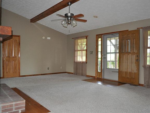 5th image of 24 Annadale Dr