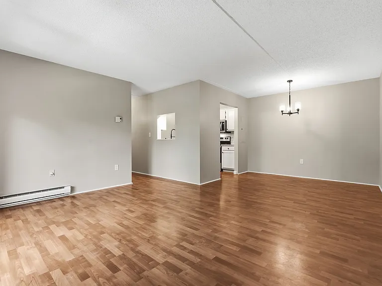 22 Maple Crest Cir #F — Photo 7
