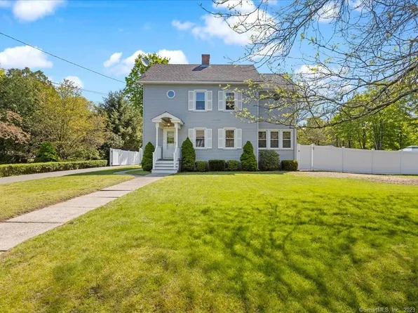1846 Poquonock Avenue, Windsor, CT 06095