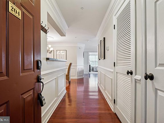 3rd image of 8095 Lacy Dr APT 204