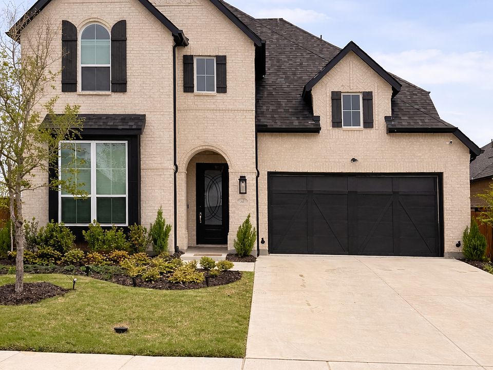1st image of 2437 Plumeria Ln