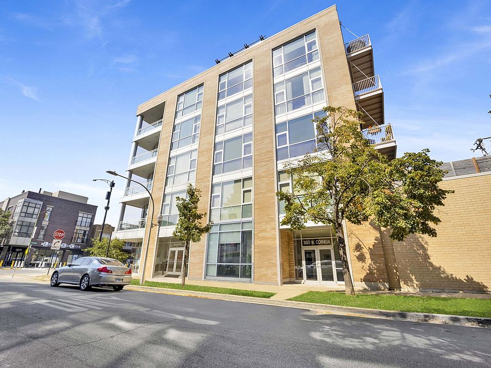1st image of 1550 W Cornelia Ave APT 206