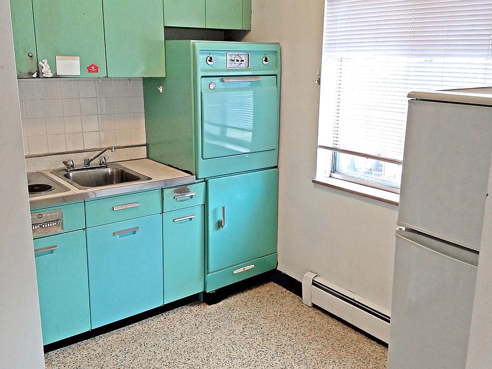 1st image of 15007 Madison Ave APT 4
