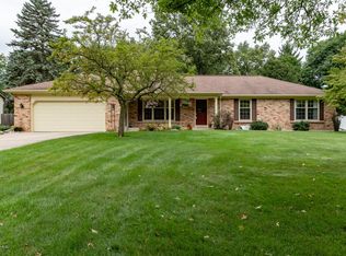 8386 Plover Dr, Kalamazoo, MI 49009