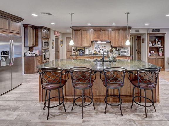 4th image of 31635 N Calle De Los Flores