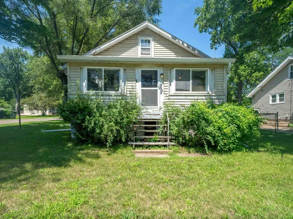 1201 Meadow Ave, East Peoria, IL 61611