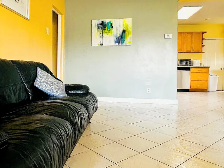 14021 Gridley Rd — Photo 9