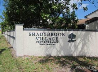 912 Byron Ln, Sarasota, FL 34243