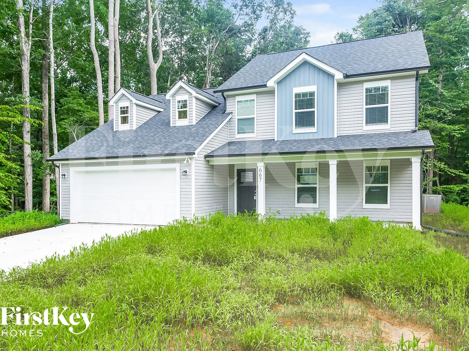 5 bed, 3.5 bath, 2400 sqft, $2,640 — Photo 3