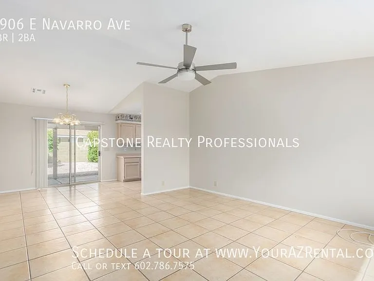 7906 E Navarro Ave — Photo 2