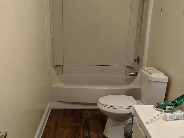 124 Five Oaks Dr — Photo 8