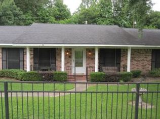 5 W Harding Cir, Orange, TX 77630