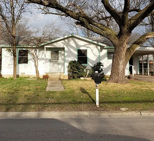 1010 Georgetown Rd Photo 1