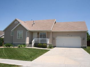 3645 S Pleasant Green Dr, Magna, UT 84044
