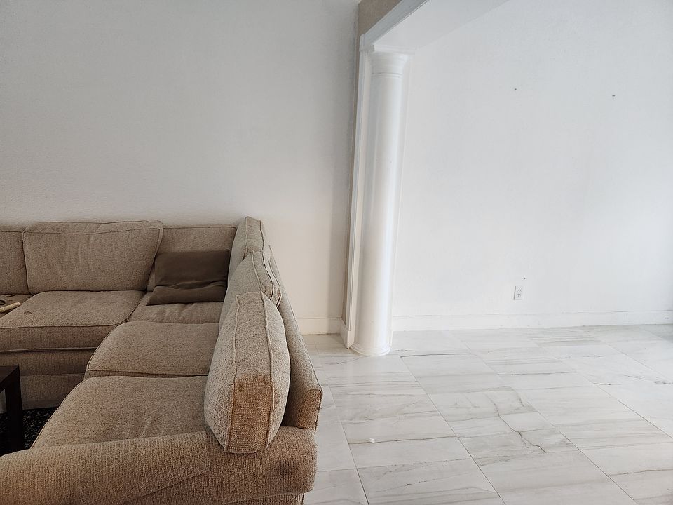 1st image of 6368 Robinson St